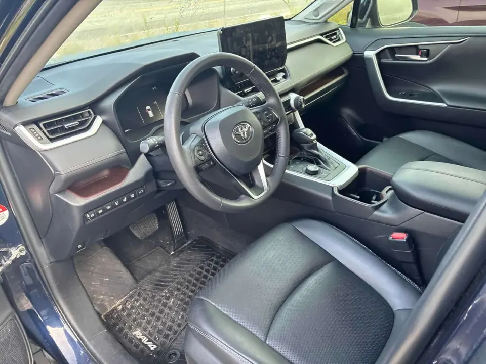 Toyota Rav4 Hybrid Limited 2023