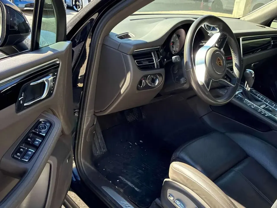 Porsche Macan S 2021