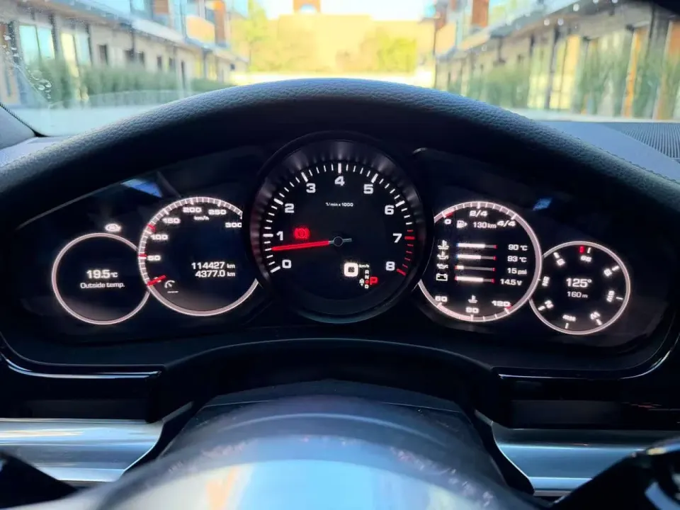 Porsche Panamera 4 AWD 2018
