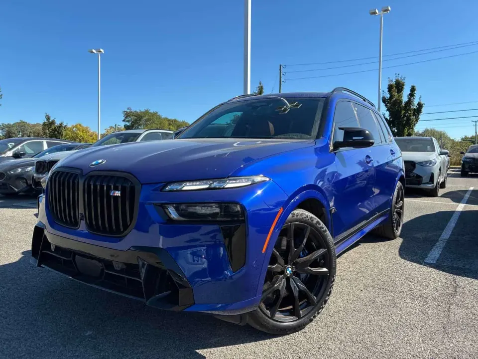 BMW X7 M60i xDrive 2025