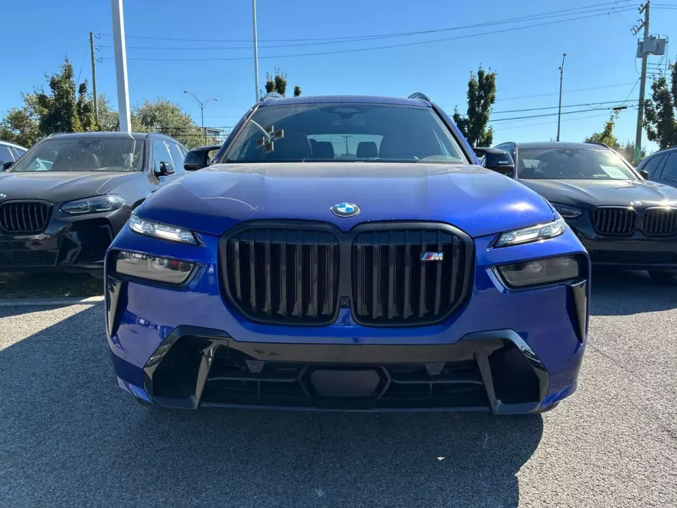BMW X7 M60i xDrive 2025