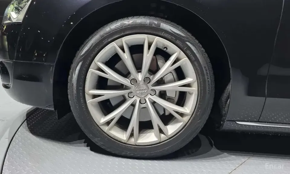 Audi A8 3.0 TDI Quattro LWB 2014