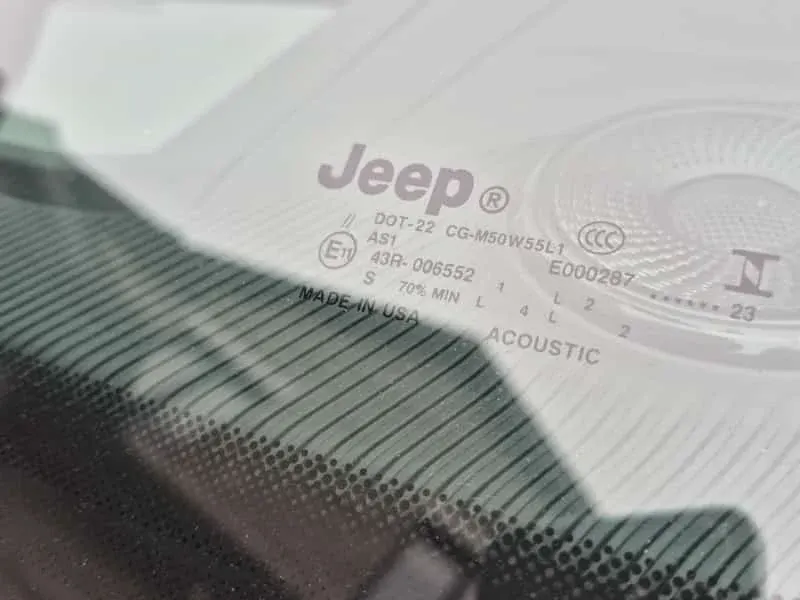 Jeep Grand cherokee Summit 4D Utility 4WD 2023