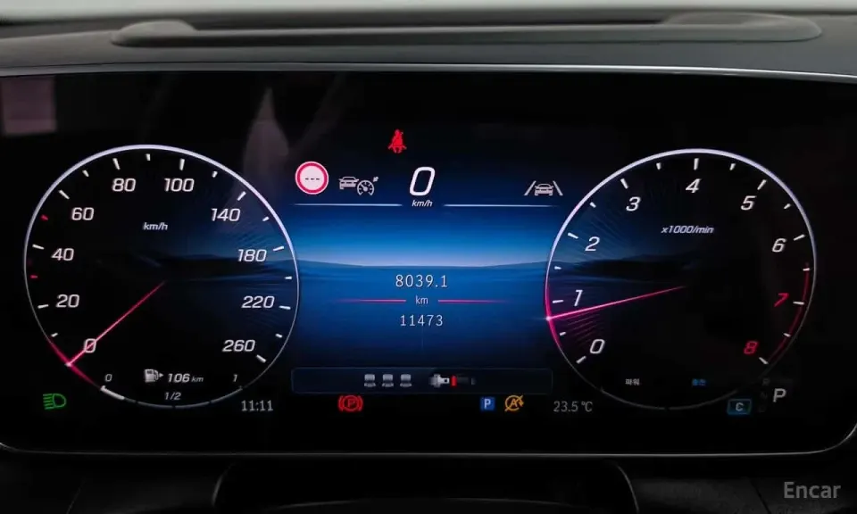 Mercedes-Benz GLC300 4MATIC Avnatgarde Coupe 2025