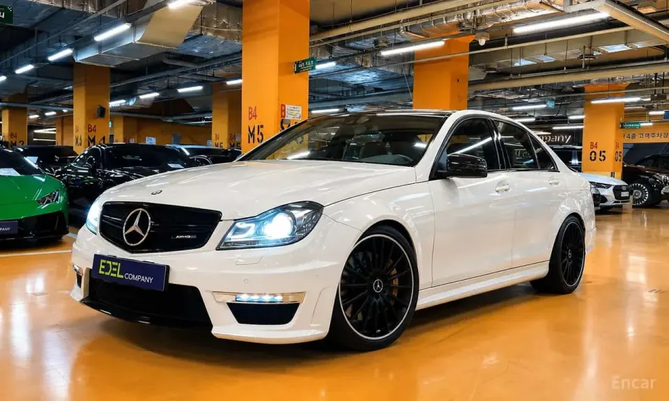 Mercedes-Benz C 63 AMG C63 AMG Sedan 2012