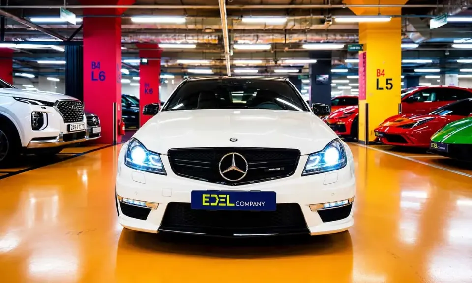 Mercedes-Benz C 63 AMG C63 AMG Sedan 2012