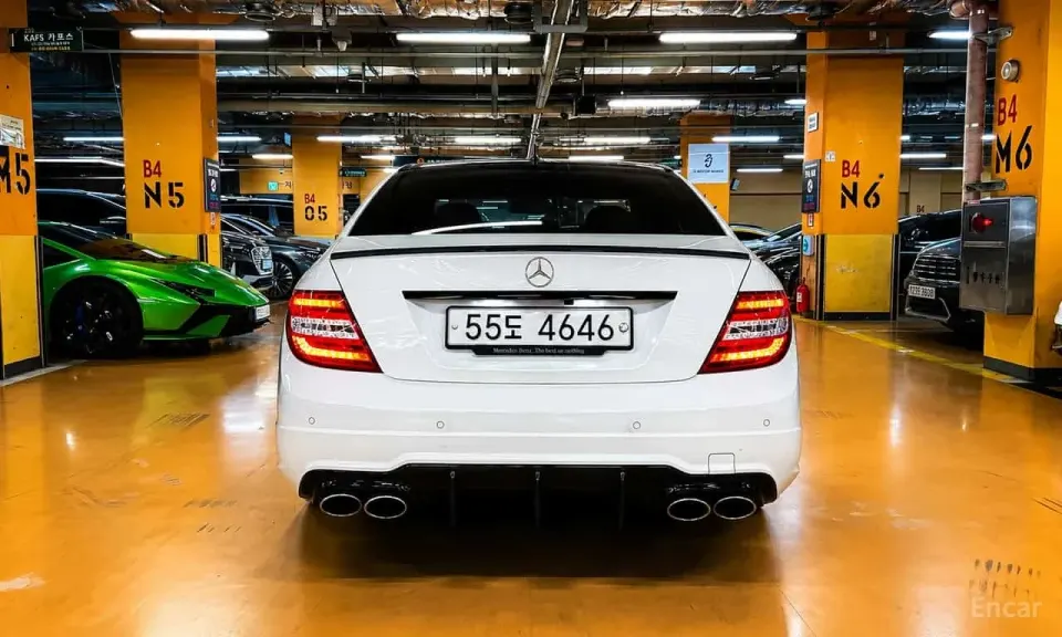 Mercedes-Benz C 63 AMG C63 AMG Sedan 2012