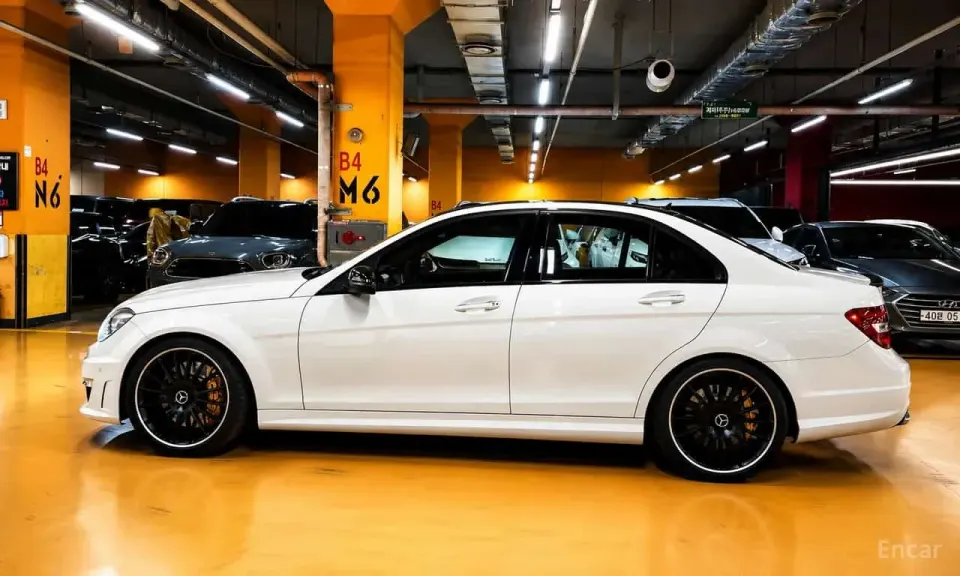 Mercedes-Benz C 63 AMG C63 AMG Sedan 2012