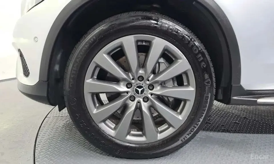 Mercedes-Benz GLC350e 4MATIC Premium 2019