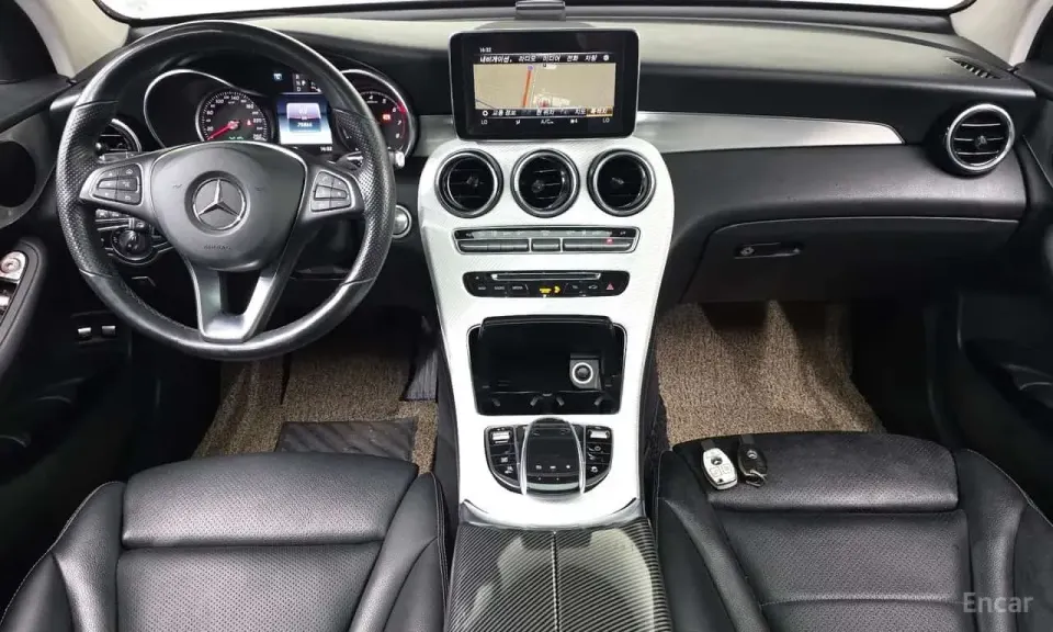 Mercedes-Benz GLC350e 4MATIC Premium 2019