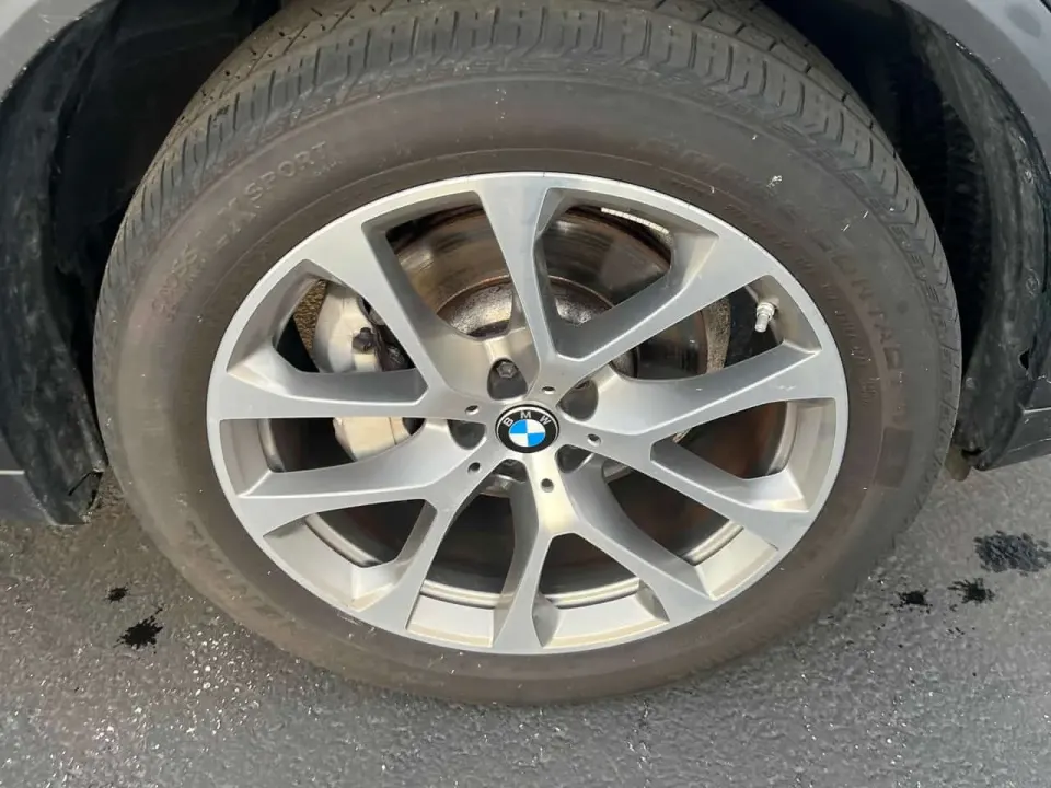 BMW X5 xDrive40i 2023