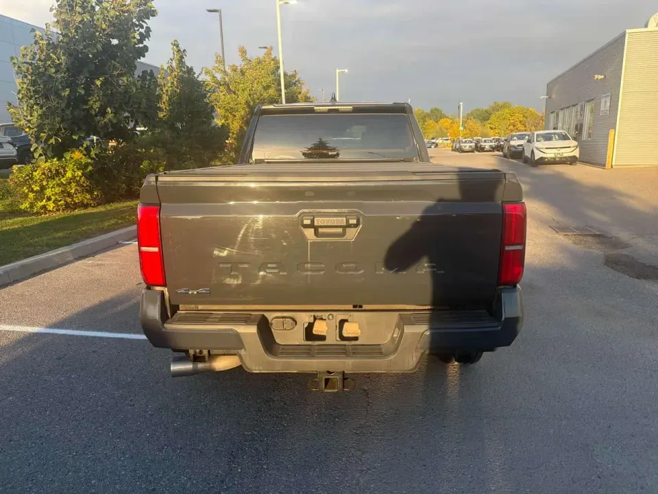 Toyota Tacoma 4x4 Double Cab Auto 2024