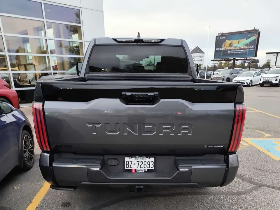 Toyota Tundra Platinum Hybrid 2026