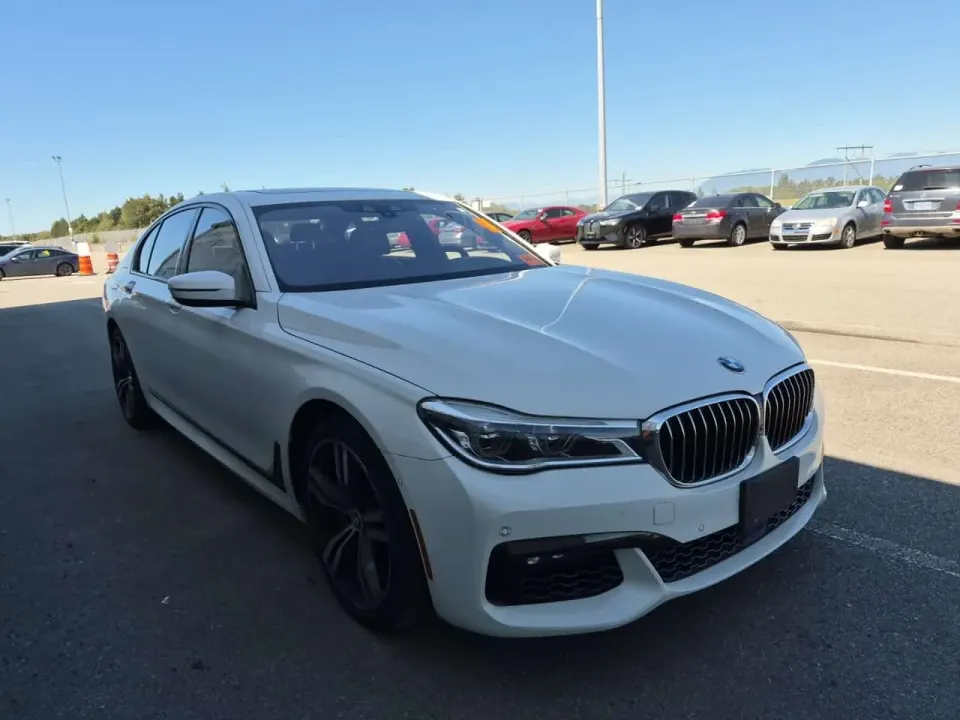 BMW 750I XDRIVE 2018