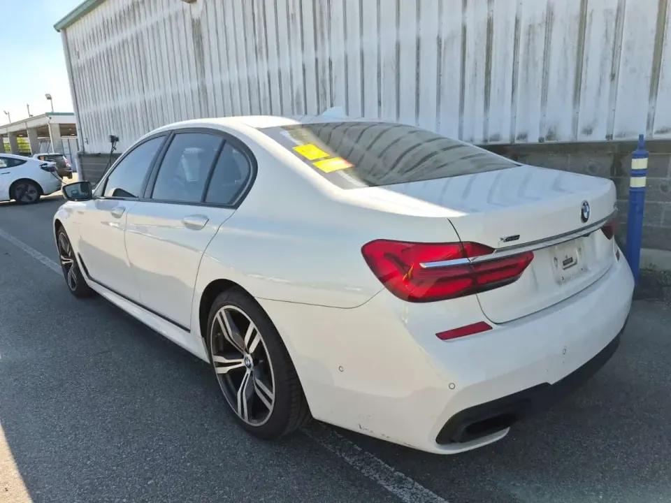 BMW 750I XDRIVE 2018