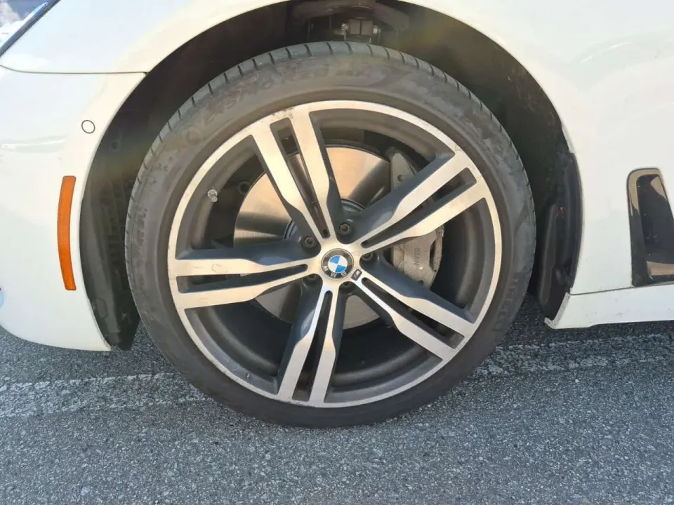 BMW 750I XDRIVE 2018