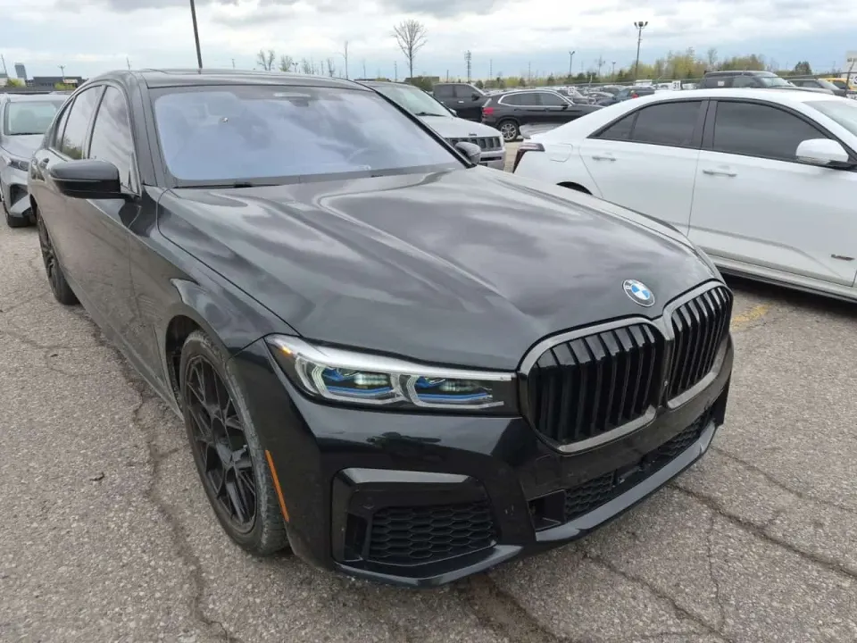 BMW Sedan 750i Xdrive 2020