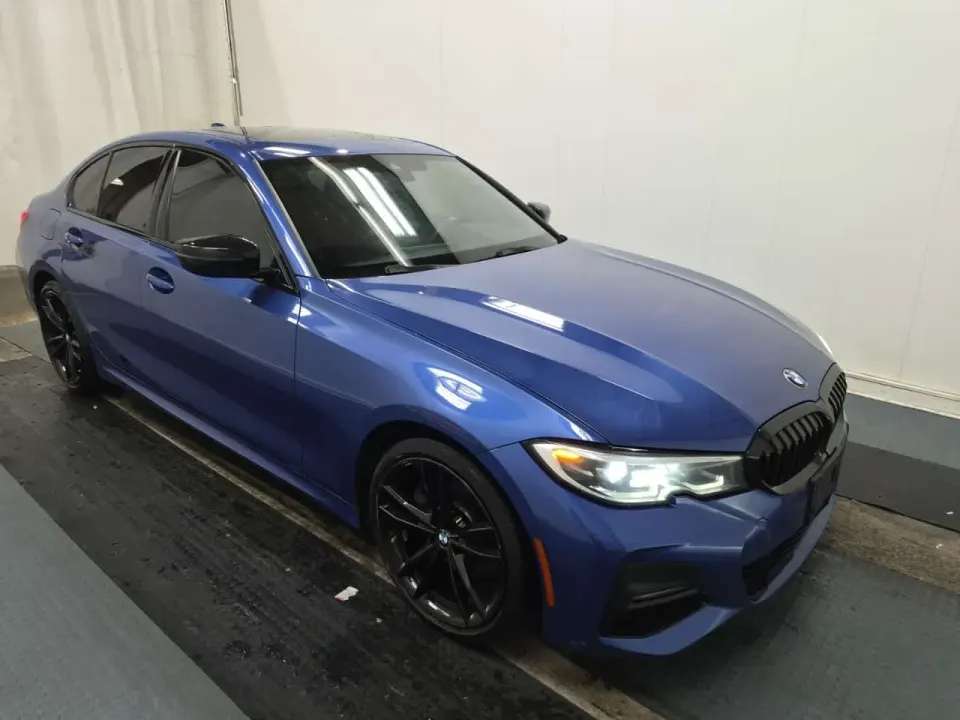 BMW Sedan North America 330i Xdrive 2022