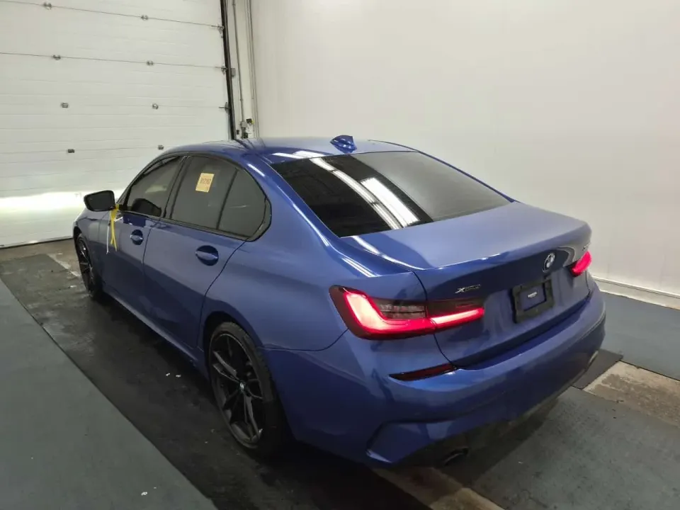 BMW Sedan North America 330i Xdrive 2022