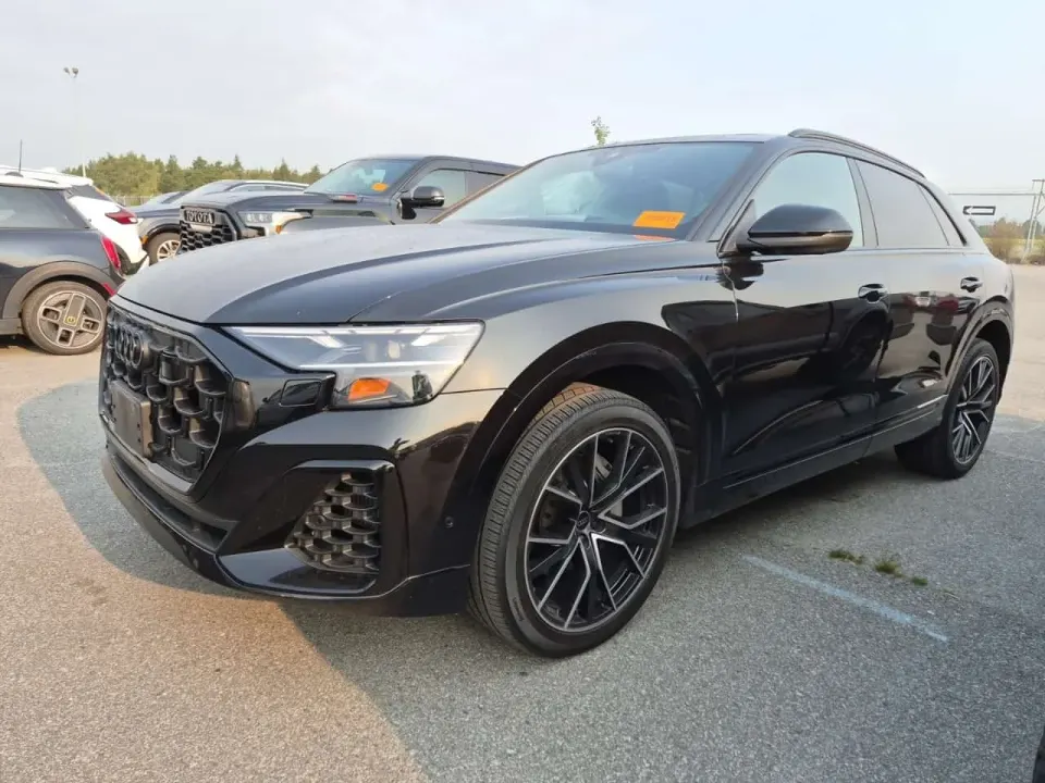 Audi Q8 PROGRESSIVE 2024