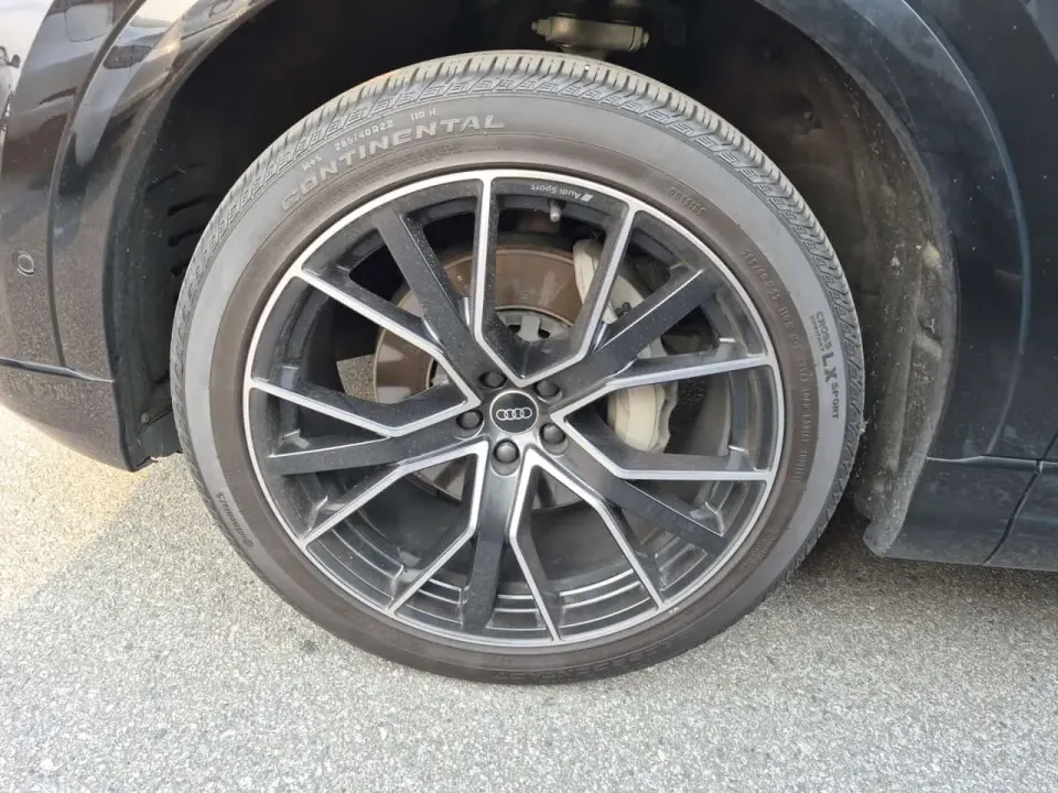 Audi Q8 PROGRESSIVE 2024