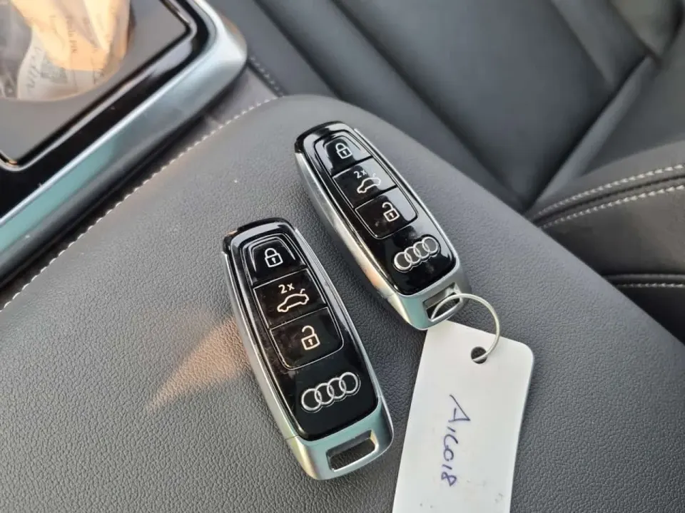 Audi Q8 PROGRESSIVE 2024