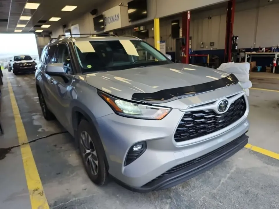 Toyota Highlander Awd Xle 2021