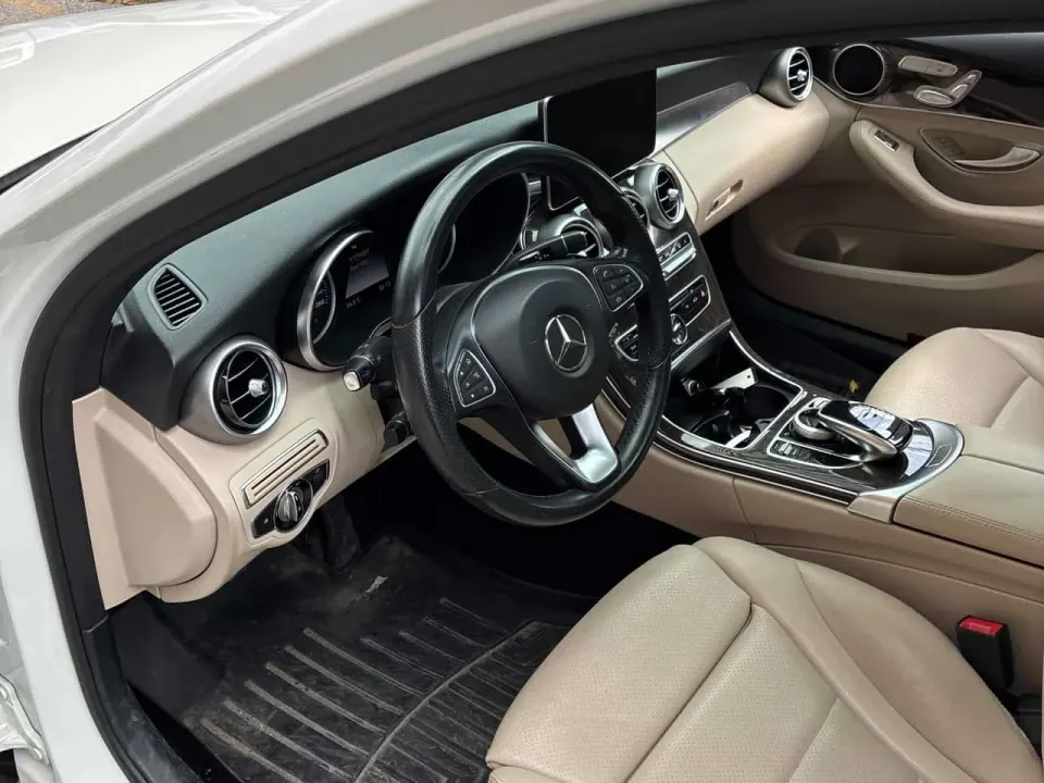 Mercedes-Benz C 300 2015