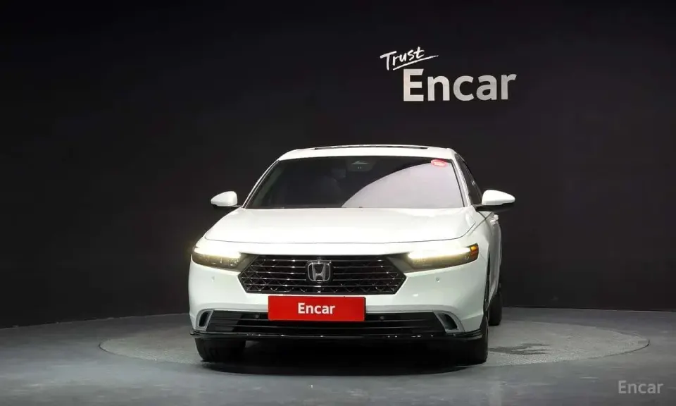 Honda Accord 2.0 Hybrid Touring 2024