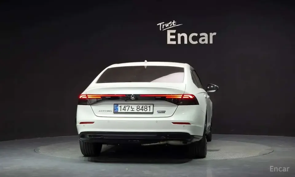 Honda Accord 2.0 Hybrid Touring 2024