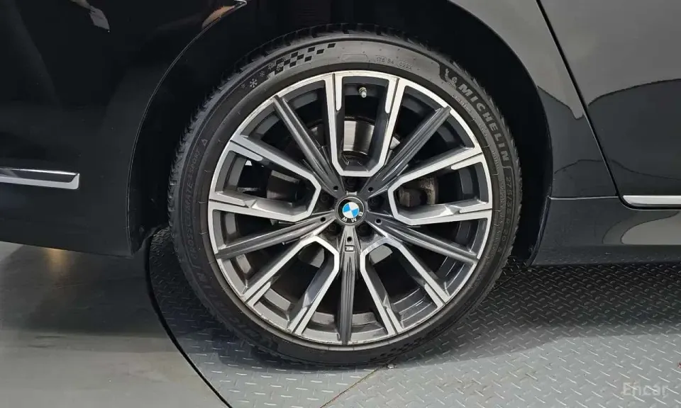 BMW 740d xDrive M Sport 2021