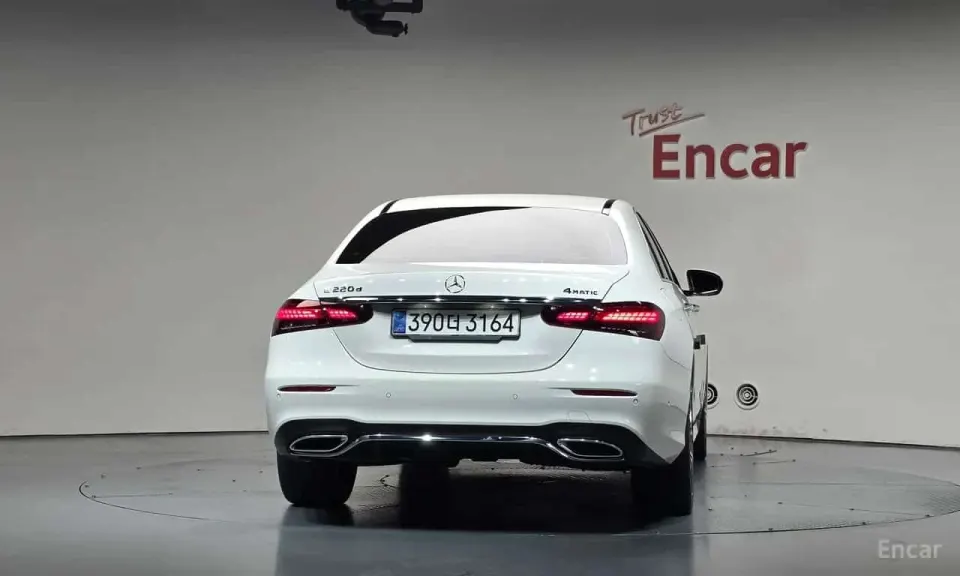Mercedes-Benz E 220 E220d 4MATIC AMG Line 2020