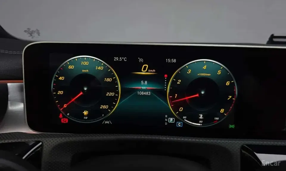 Mercedes-Benz CLA250 4MATIC 2020