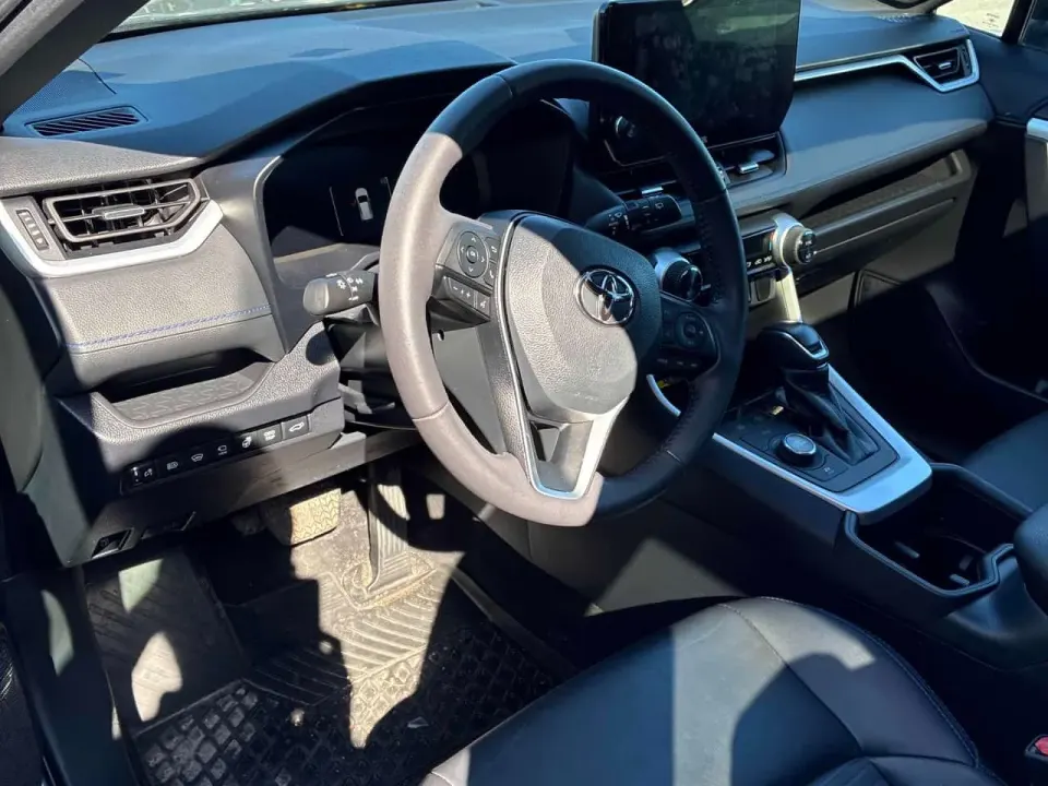 Toyota Rav4 Hybrid XSE 2023