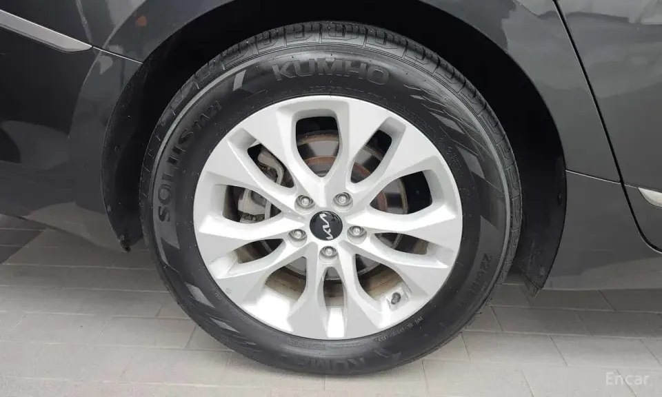 Kia K8 3.5 LPG 2WD 2021