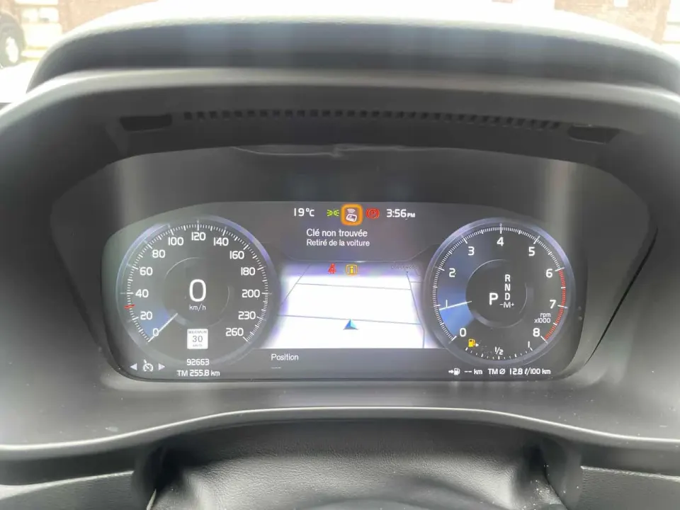 Volvo XC40 Momentum 2022