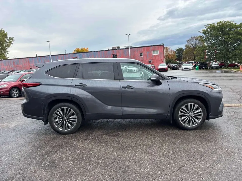 Toyota Highlander Limited 2021