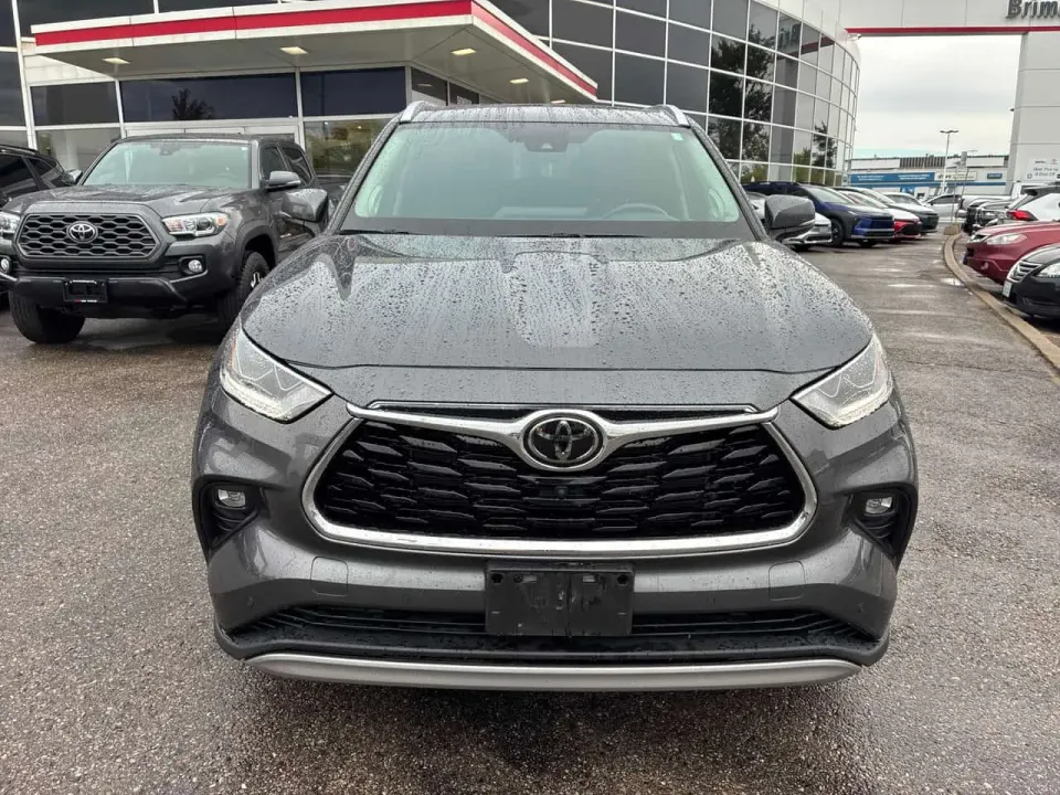 Toyota Highlander Limited 2021