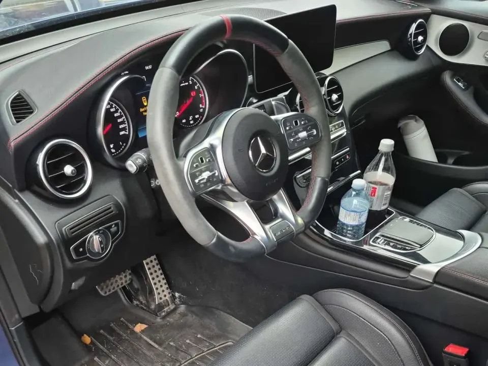 Mercedes-Benz AMG GLC 43 2023