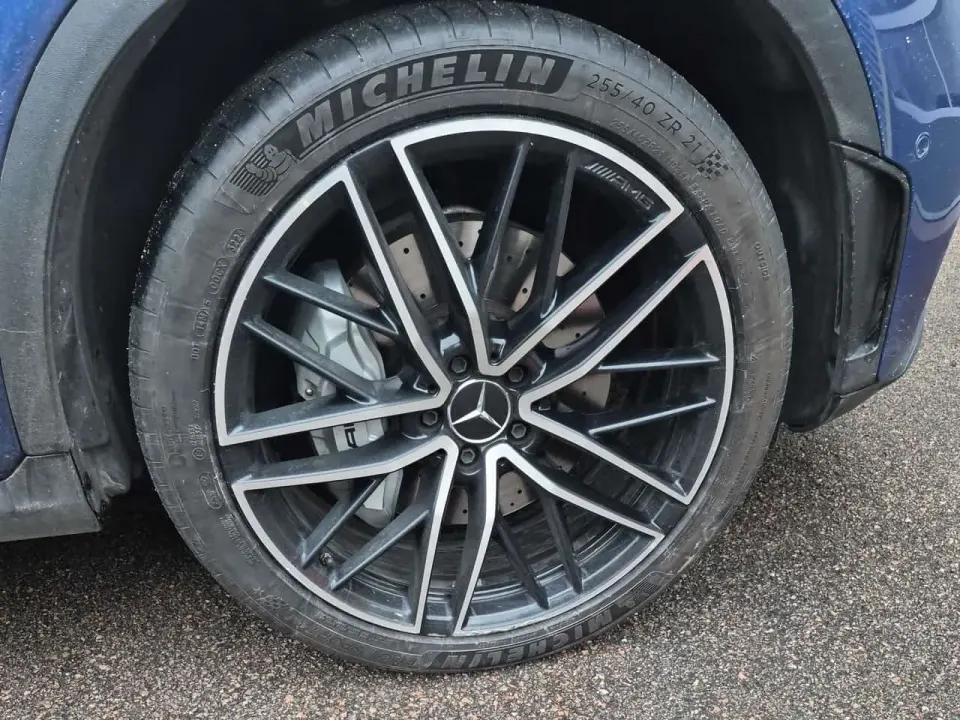 Mercedes-Benz AMG GLC 43 2023