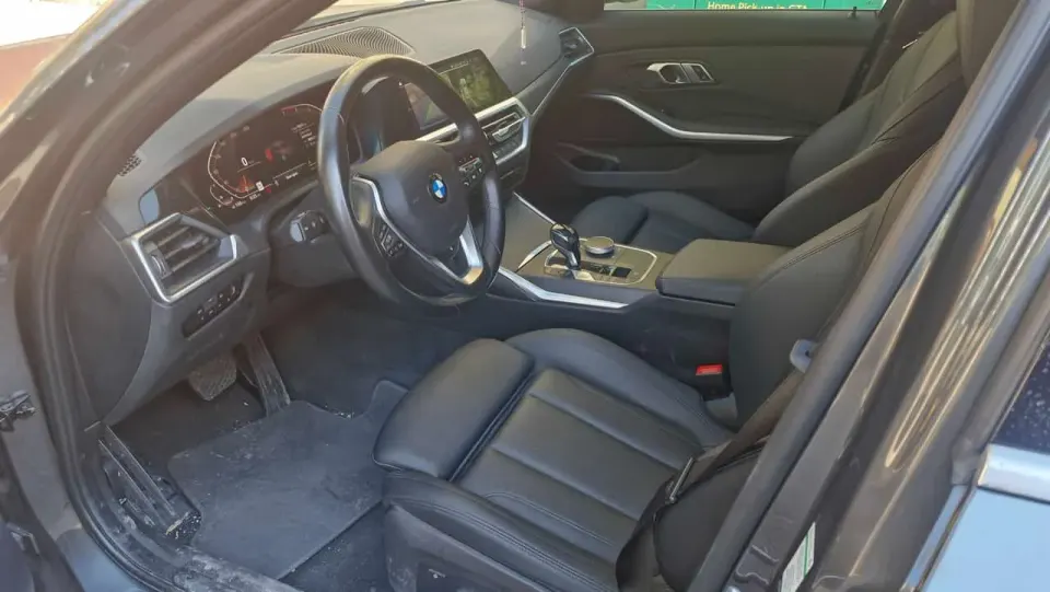 BMW 330i xDrive 2020
