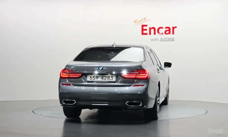 BMW 740Li xDrive M Sport Package 2018
