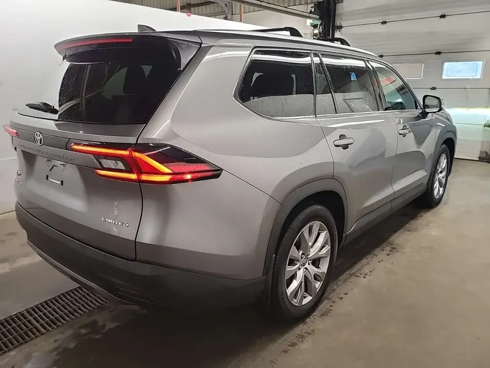 Toyota Highlander HYBRID LIMITED 2026