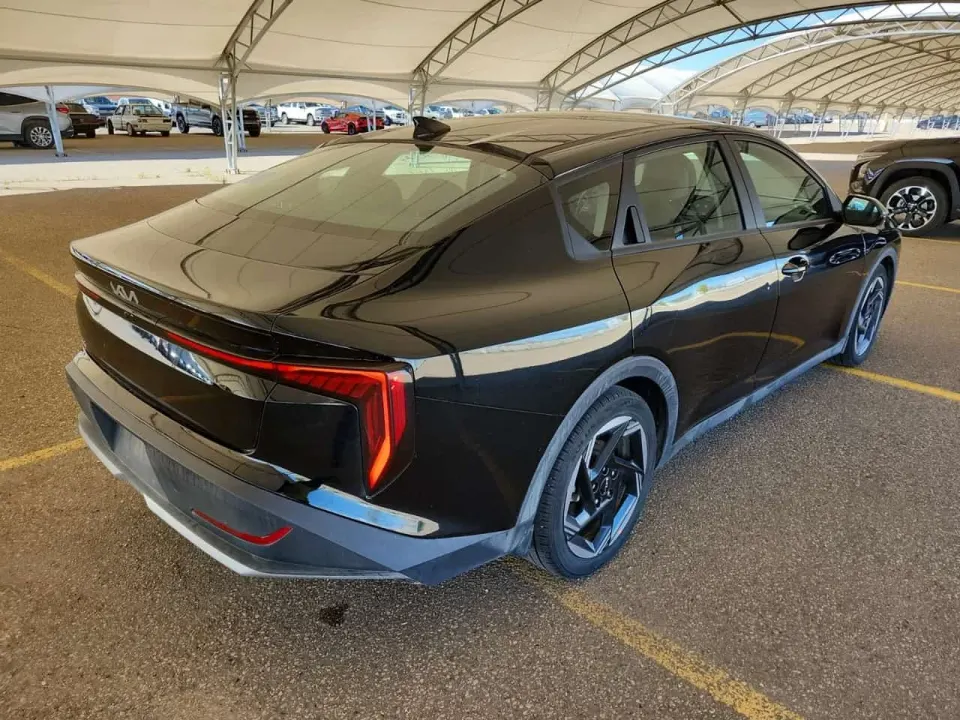Kia K4 EX 2025