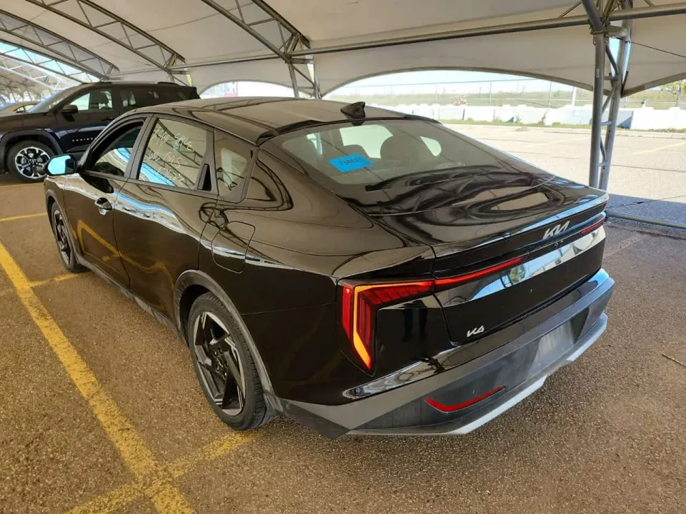 Kia K4 EX 2025