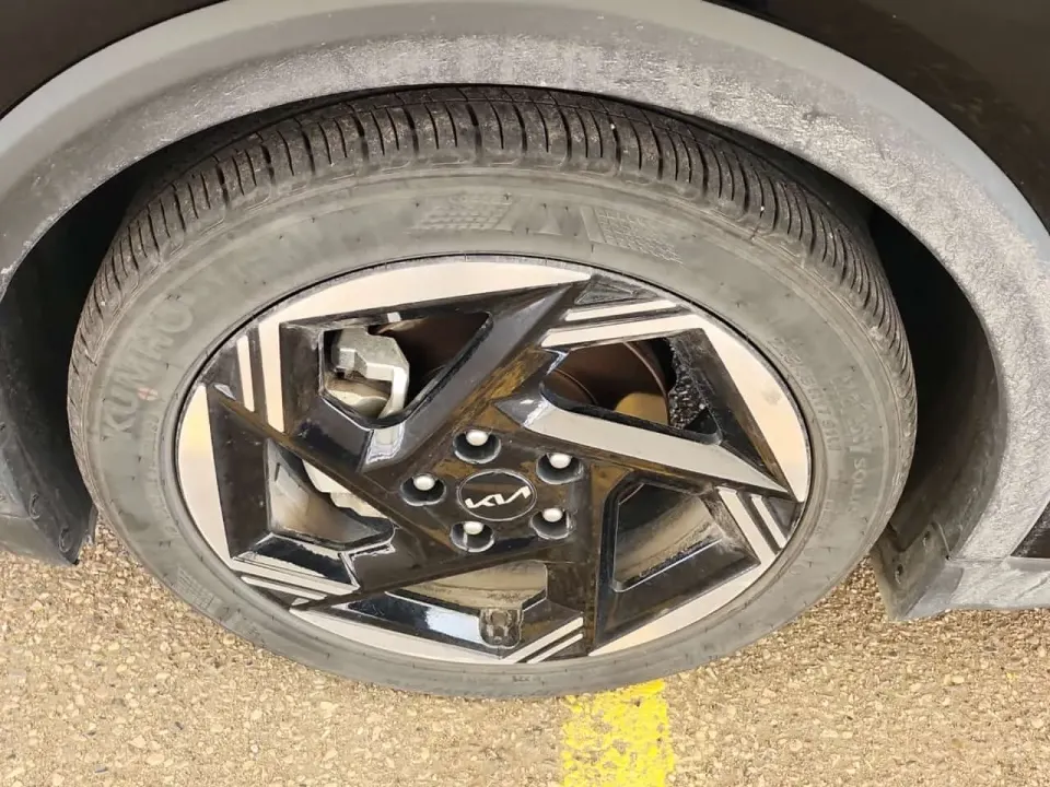 Kia K4 EX 2025