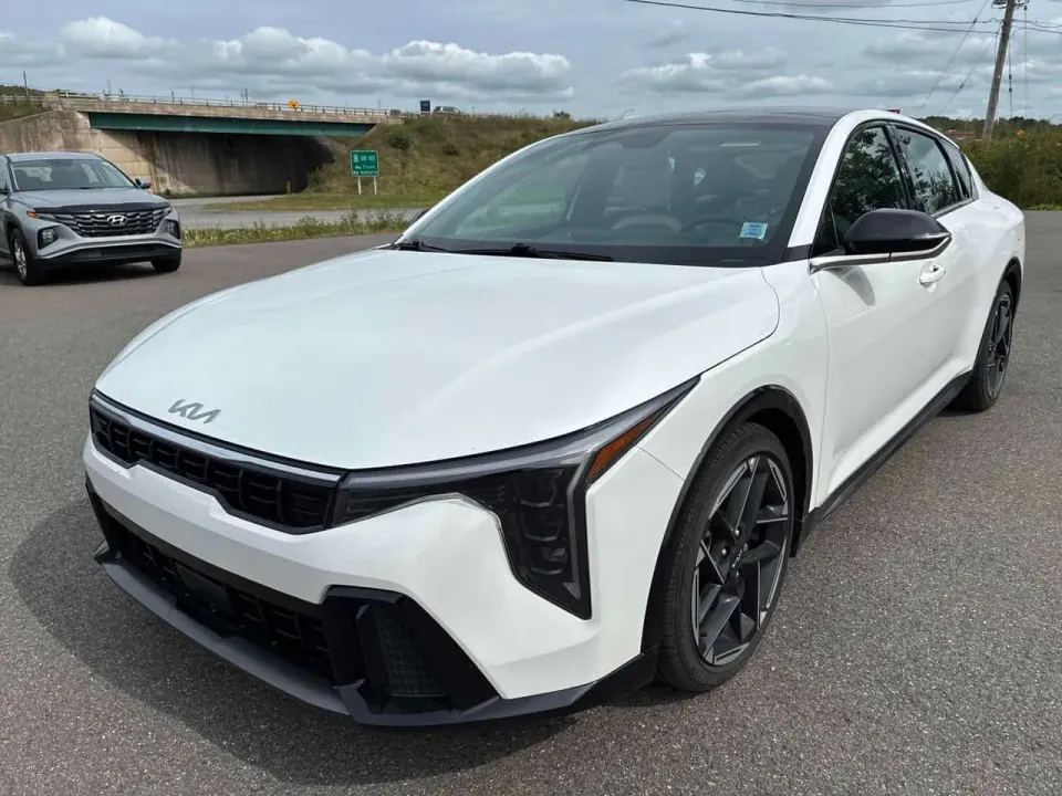 Kia K4 GT-Line Turbo 2025