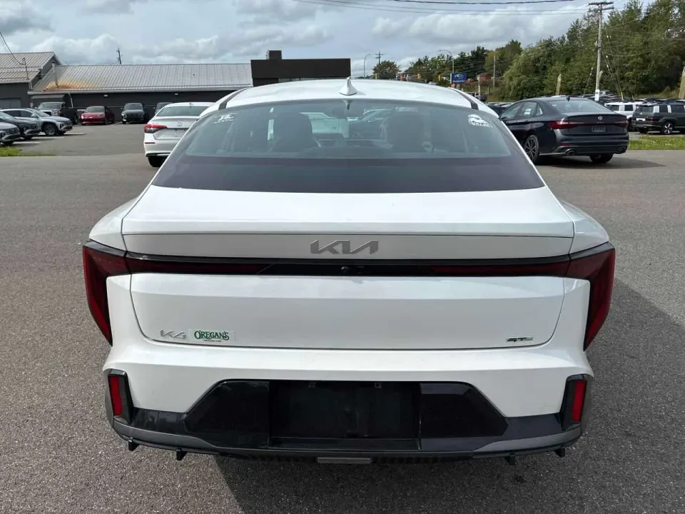 Kia K4 GT-Line Turbo 2025