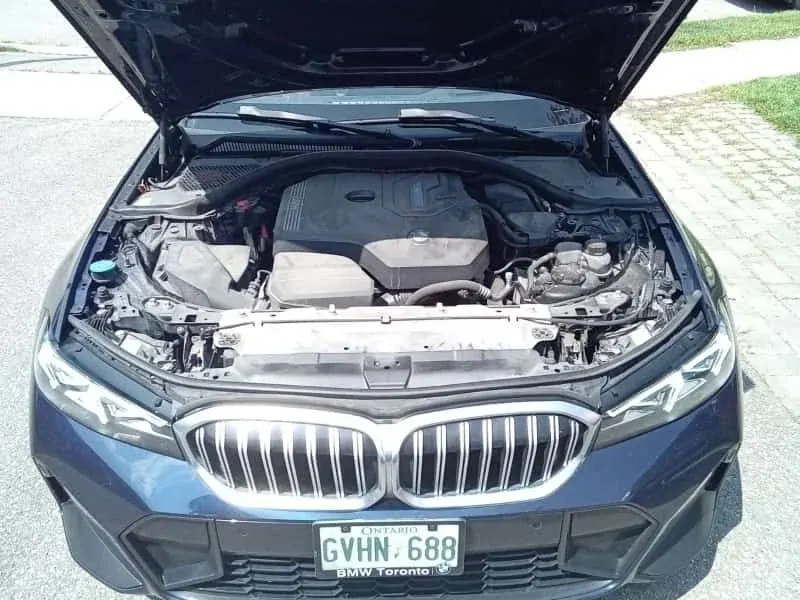 BMW 330e xDrive 2023