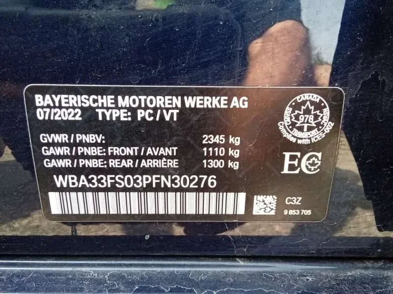 BMW 330e xDrive 2023